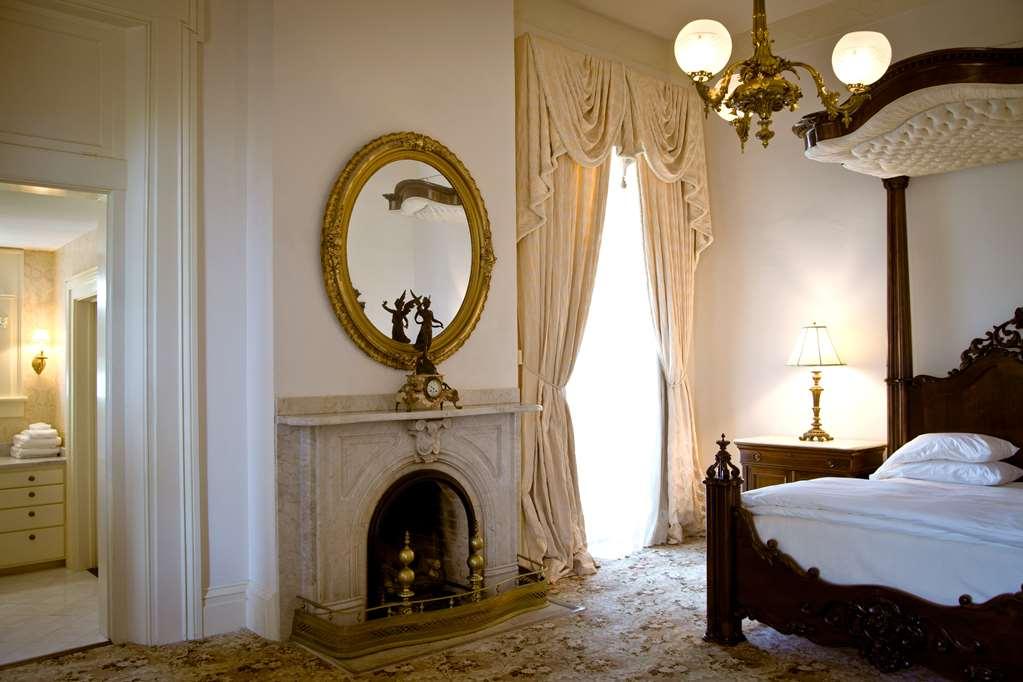 Dunleith Historic Inn Натчез Номер фото